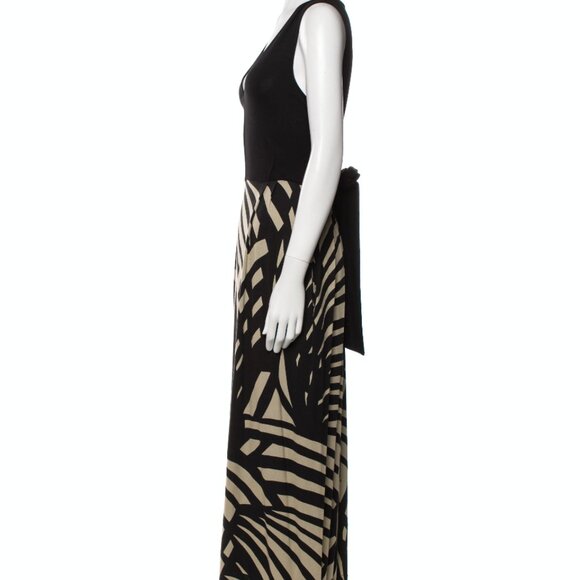 Hobbs (Designer) London Dress - Picture 3 of 7